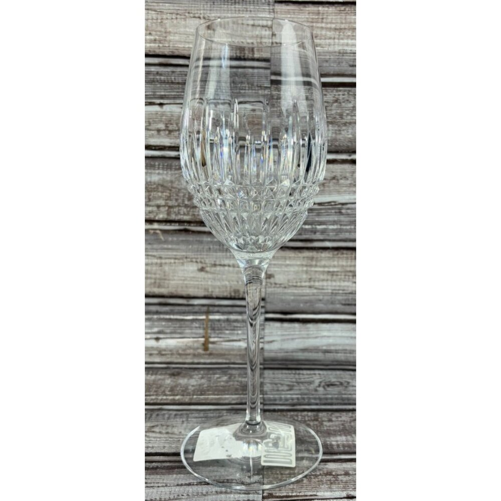 Waterford Lead Crystal Lismore Diam Essence Wine glass 40002106